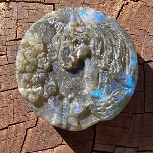 Labradorite crystal Unicorn carving